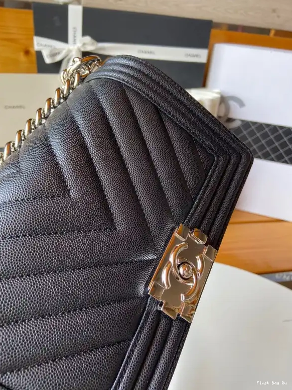 First Bag Ru 20CM BAG BOY 25CM CHANEL 0525